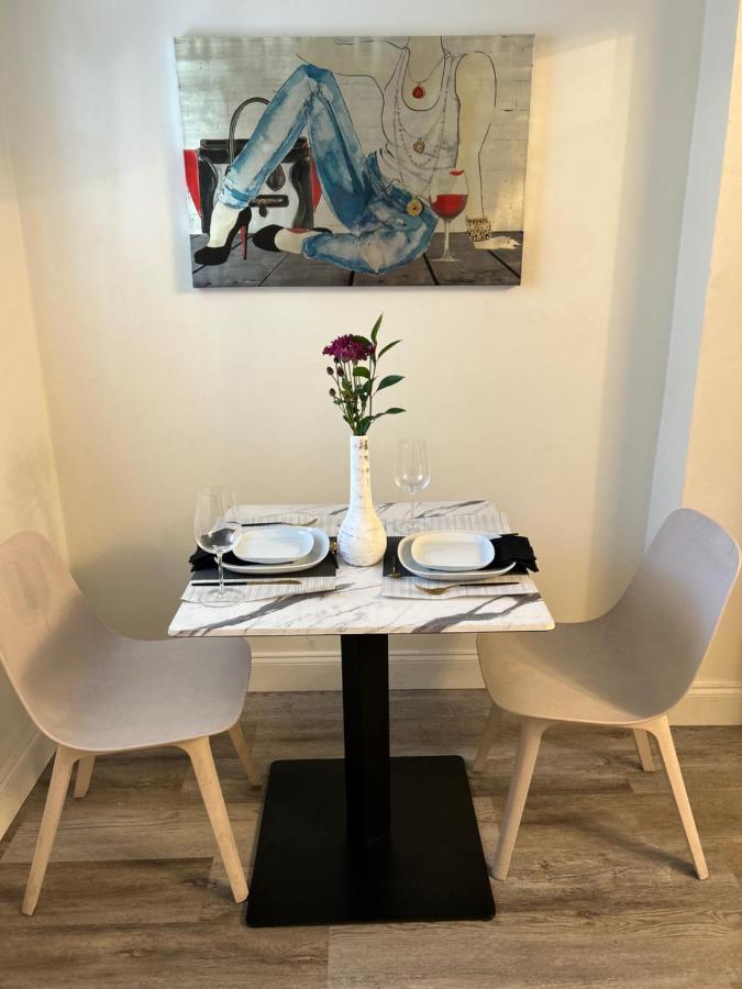 Unique Coral Gables Cottage Miami Extérieur photo